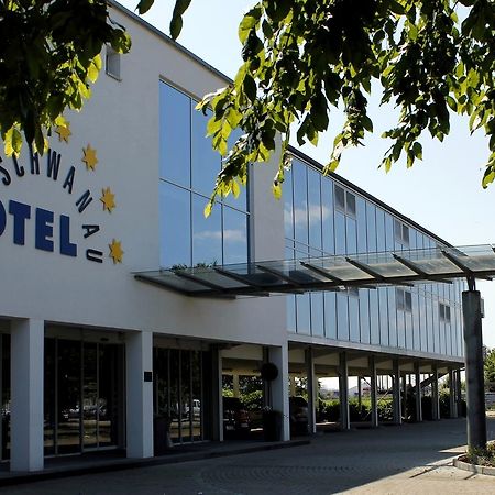 Hotel Schwanau Garni エクステリア 写真